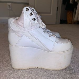 YRU white platform shoes size 7 or 7.5